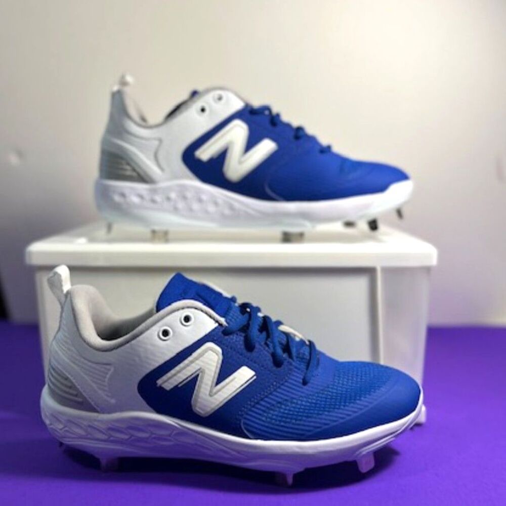 New Balance Women's Fresh Foam X Velo V4 Metal Softball Cleats Shoes SZ 8.5 NEW